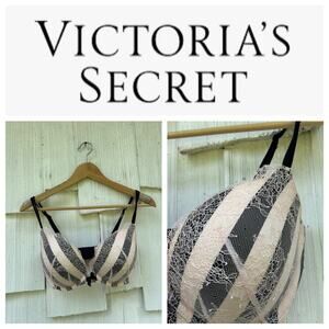 Victoria's Secret Very Sexy Striped Push-Up Bra Underwire Lace Overlay Sz 32DDD‎